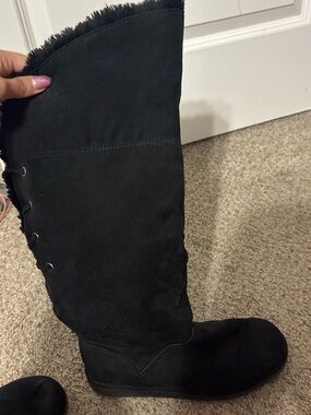 Black Tall Women's Winter Boots - Faux Fur Lined